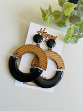 Carregar imagem no visualizador da galeria, Brincos Artesanais Bahia