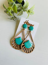 Carregar imagem no visualizador da galeria, Brincos Artesanais Bahia