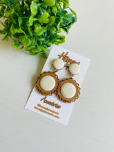 Carregar imagem no visualizador da galeria, Brincos Artesanais Bahia
