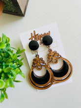 Carregar imagem no visualizador da galeria, Brincos Artesanais Bahia