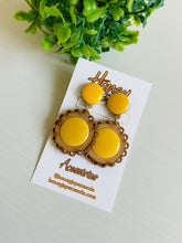 Carregar imagem no visualizador da galeria, Brincos Artesanais Bahia