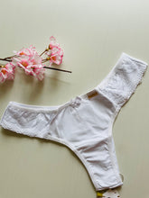 Carregar imagem no visualizador da galeria, Calcinha Naty ref 77