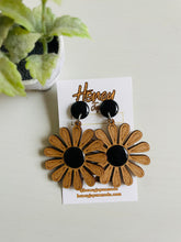 Carregar imagem no visualizador da galeria, Brincos Artesanais Bahia