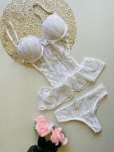 Carregar imagem no visualizador da galeria, Conjunto Beatrice