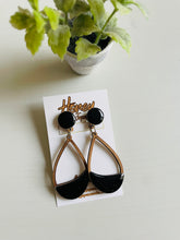 Carregar imagem no visualizador da galeria, Brincos Artesanais Bahia