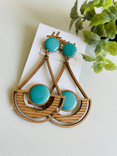 Carregar imagem no visualizador da galeria, Brincos Artesanais Bahia